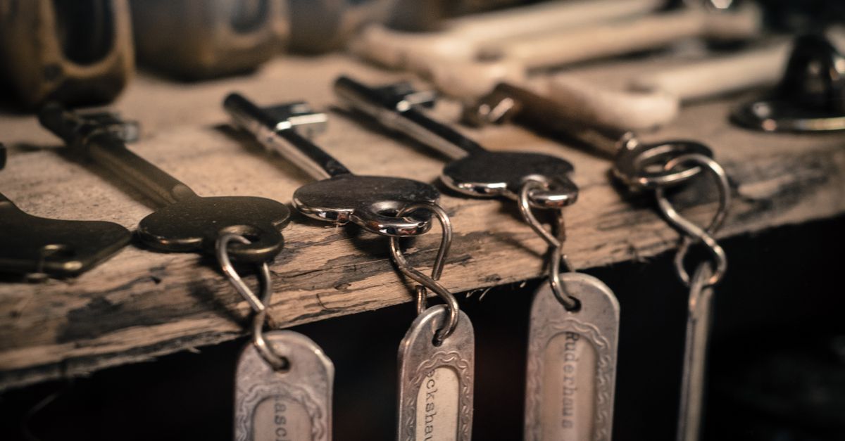 Master Key Systems Explained for Cayce Small Businesses — Troy Locksmiths