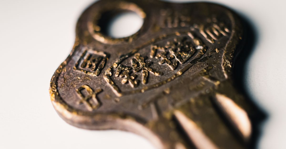 locksmith service technician — Troy Locksmiths