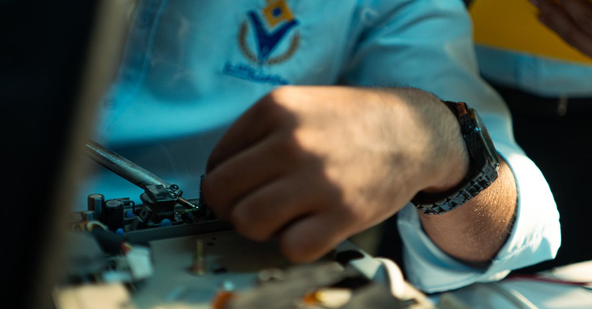 key maker professional — Troy Locksmiths