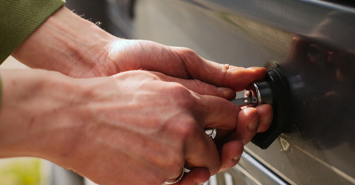 key maker professional — Troy Locksmiths